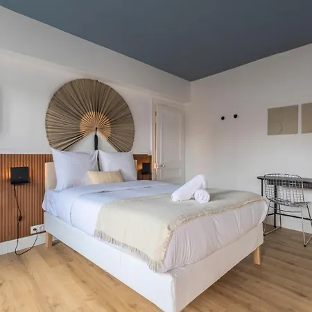 Renovated 3-bedroom Flat On The Grand Place Λιλ
