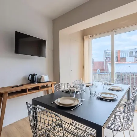 Appartamento Renovated 3-bedroom Flat On The Grand Place *