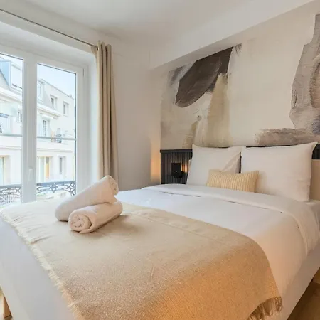 Appartamento Renovated 3-bedroom Flat On The Grand Place Lilla